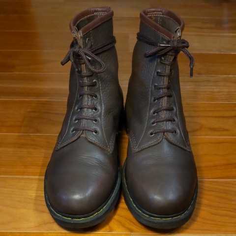 人気 英国製 ドクターマーチン Dr.Martens 8ホールブーツ UK8 バイカー oi PUNK SKINS パンク スキンズ ハードコア ロックンロール ENGLAND ドクターマーチン 英国製 Martens デッドストック&frasl;スチールトゥ英国製 専用 10ホール