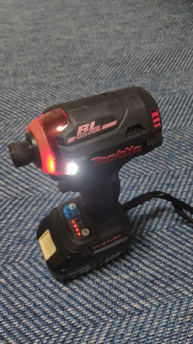  マキタ インパクトドライバー TD171DZB カスタム外装 ブラックレッド(本体)｜売買されたオークション情報、yahooの商品情報をアーカイブ公開 - オークファン インパクトドライバ