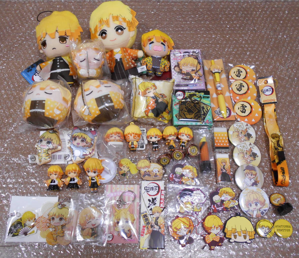 我妻善逸 ぬいぐるみ&香水セット 鬼滅の刃 グッズ ミニ[品番 