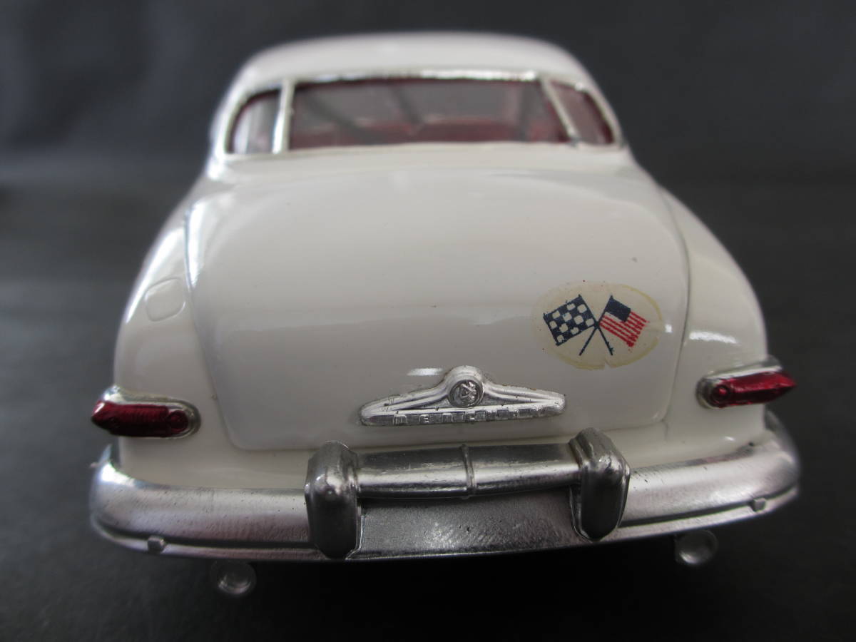 AMT Mercury Coupe Model Club Kit Scale 0 1:25 1 door New 1⁄25 