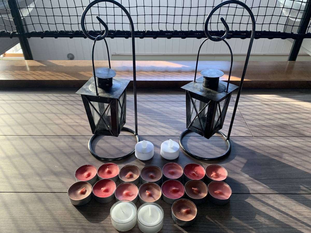 最安値，人気 キャンドルホルダー LEDキャンドル＆キャンドル付き スタンド ランタン 吊りフック付 格子 アンティーク ブラック(キャンドルホルダー)｜売買されたオークション情報、yahooの商品情報をア キャンドルホルダー