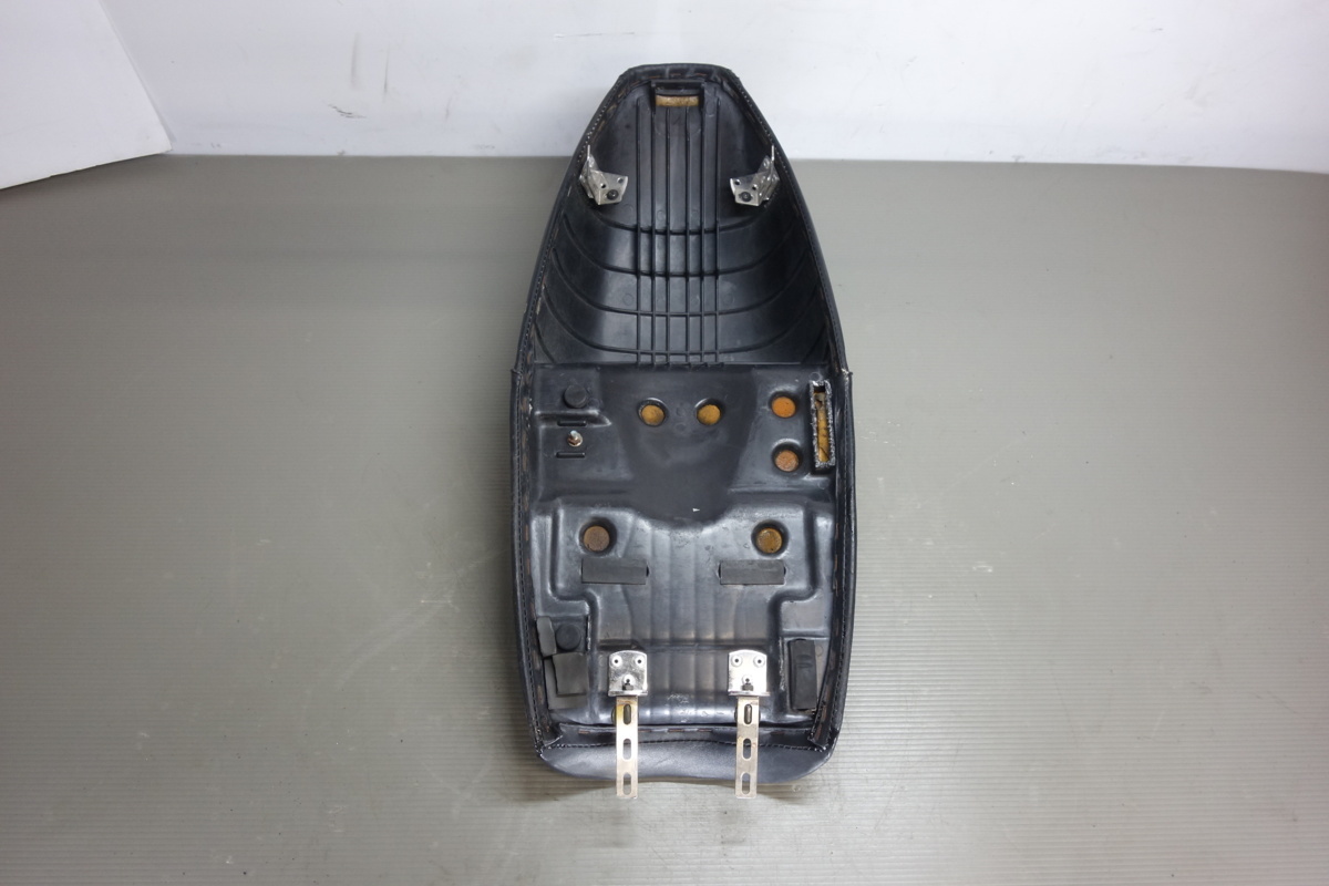 GB400TT GB500TT用 シート 純正 クラブマン GB250 MC10 5型 外し 