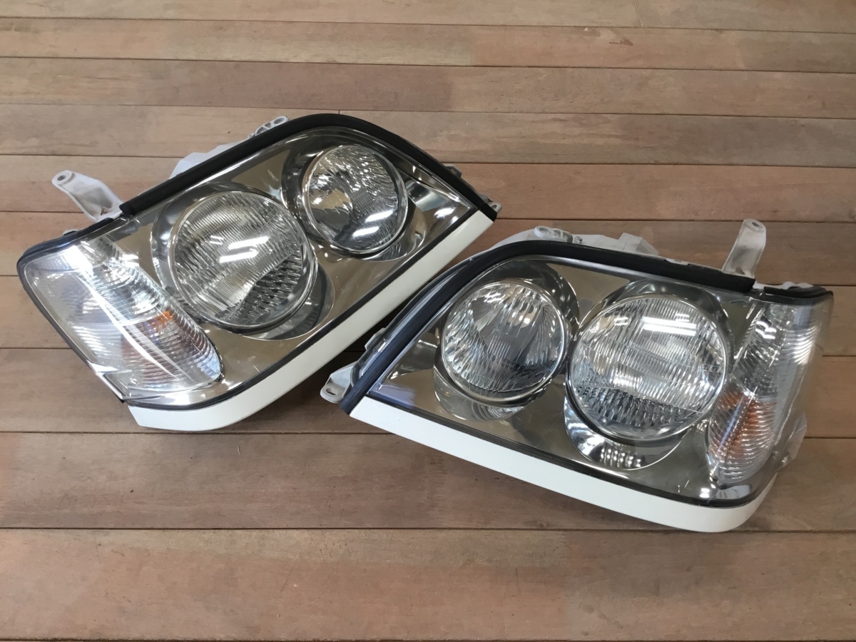 17 クラウン アスリート 純正 HID 左右 ヘッドライト バラスト バナー  