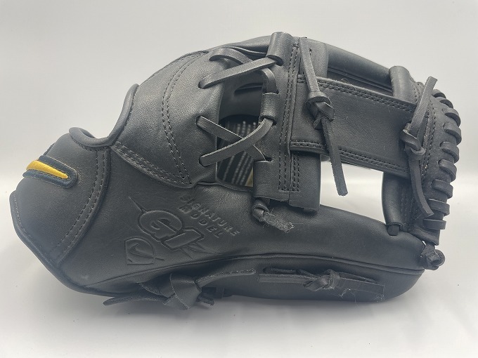 NIKE ナイキ G1 SIGNATURE MODEL 岩村モデル 黒 NIKE ナイキ 軟式内野手用グローブ G1 SIGNATUREモデル 岩村明憲