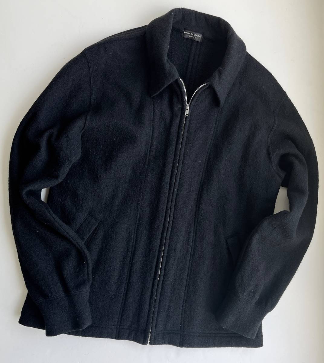 人気定番，送料無料 COMME des GARSONS HOMME PLUS コムデギャルソン オム プリュス タックブルゾン ブラック 縮絨 ヴィンテージ ジャケット BLACK(ジャンパー、ブルゾン)｜売買されたオークション情報、yahooの商品情報を 男性用