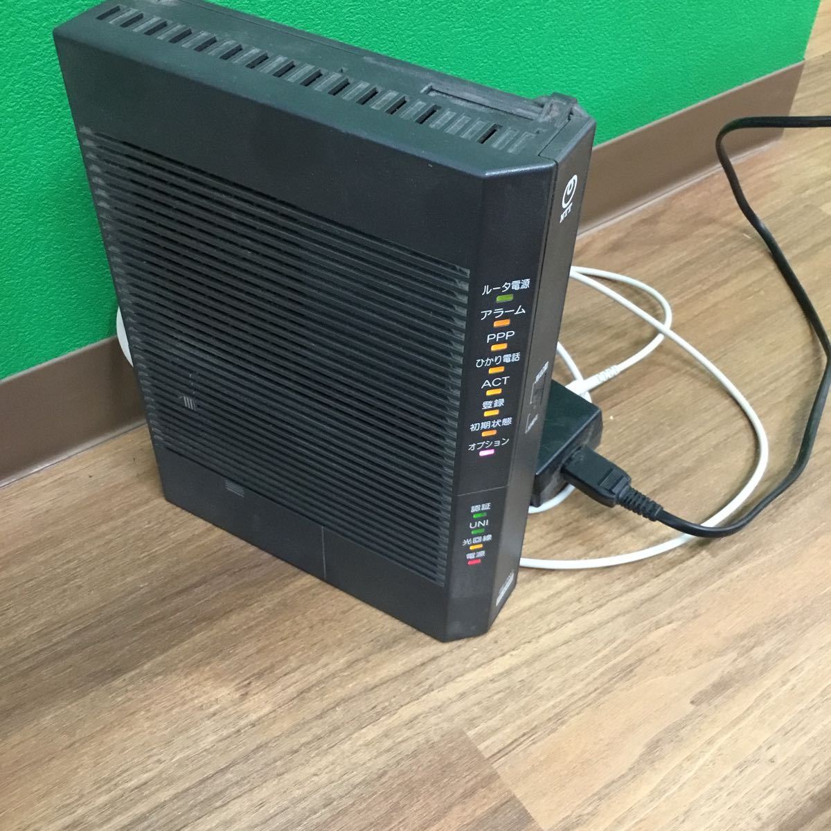 2704 NTT東日本 モデム PR-400NE 通電確認済 60サイズ 光回線 GE-PON