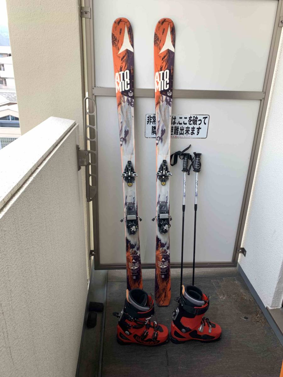 未使用新品 スキーブーツ ATOMIC BACKLAND CARBON 【公式通販】