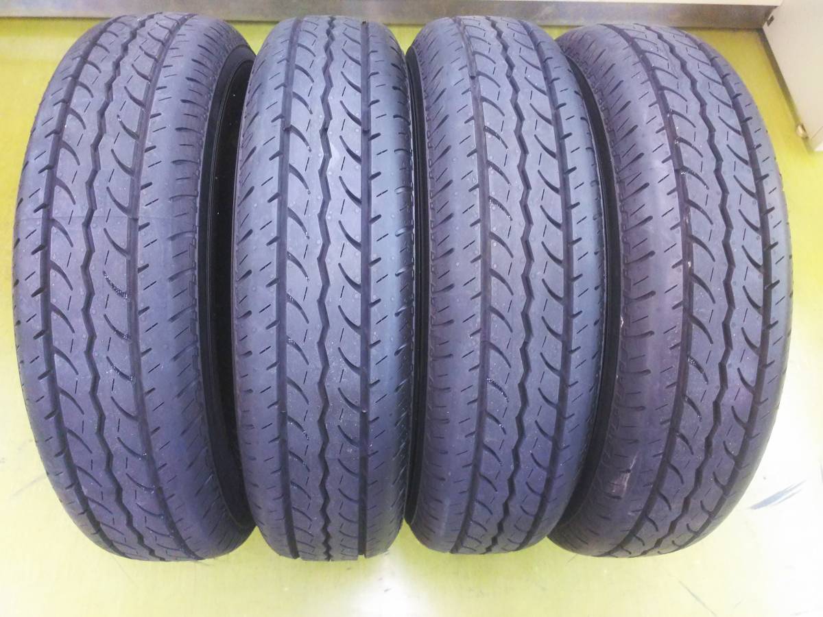 17インチ DUNLOP SP SPORT MAXX 050 215/50R17 91V 4本 №02021D 室内