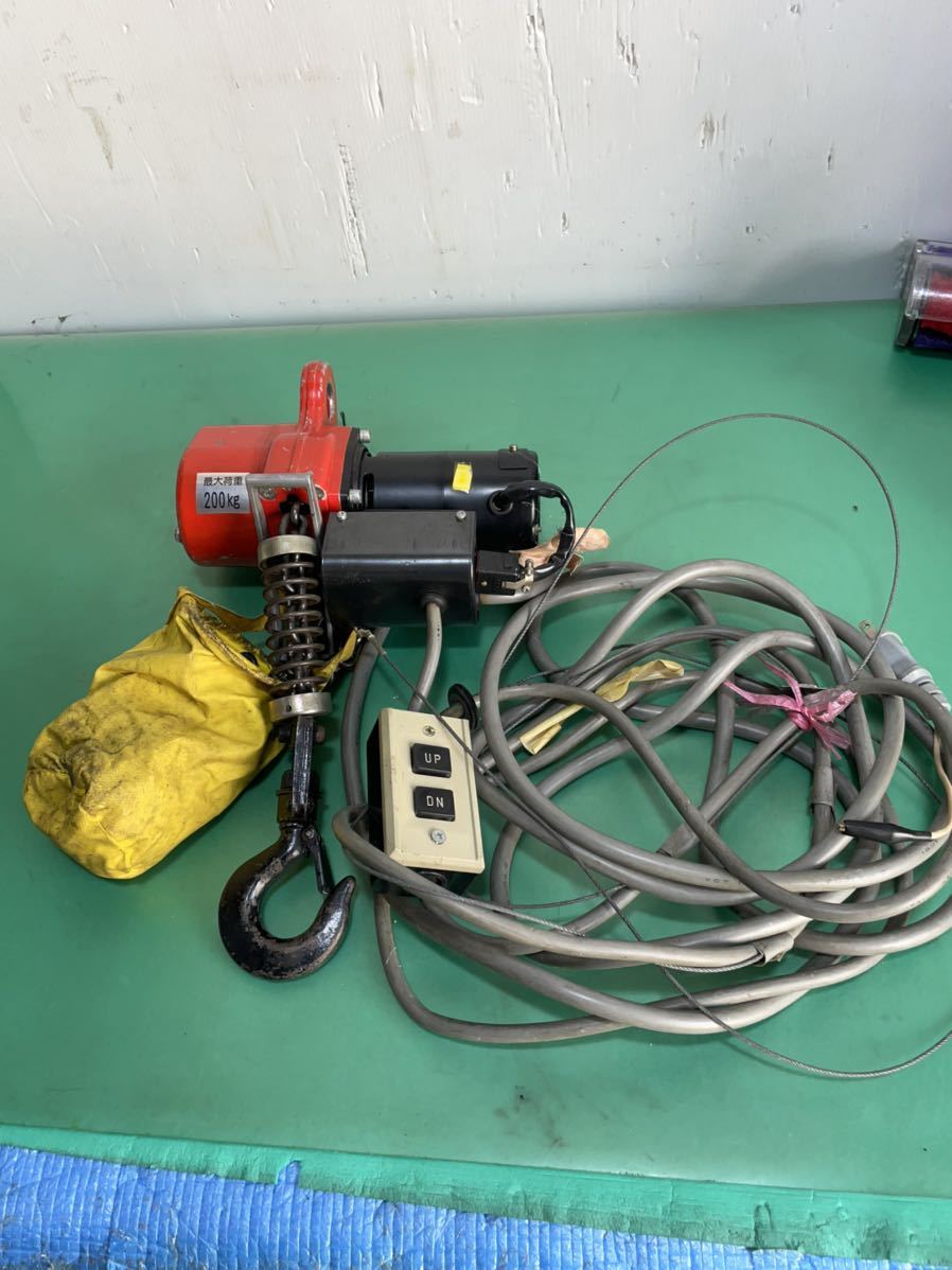  品 神内電機製作所 カミウチ SSC-612EF 電動ホイスト 200kg 100V仕様簡単 み(電動工具)｜売買されたオークション情報、yahooの商品情報をアーカイブ公開 - オークファン その他