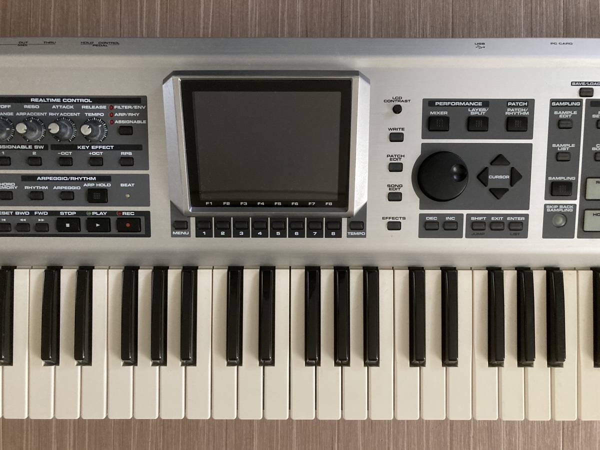 ROLAND FANTOM X6 アナログシンセサイザー(ローランド)｜売買された