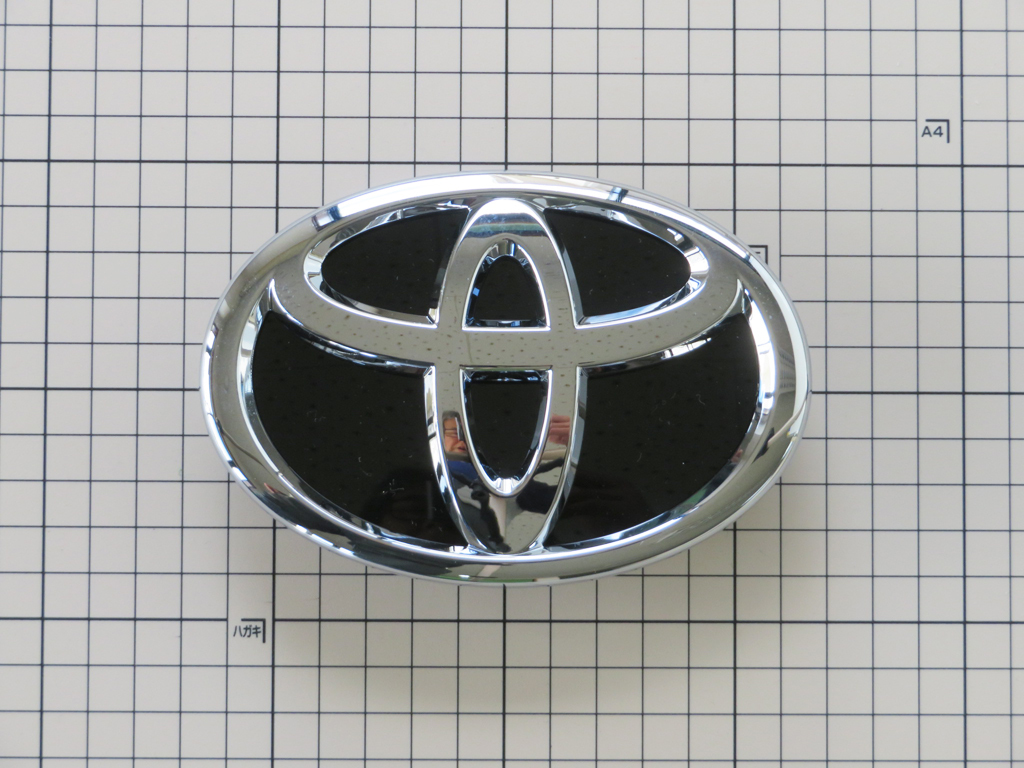 平成のクルマ・エンブレム・トヨタ・シンボル・車種不明・コレクション放出02_1