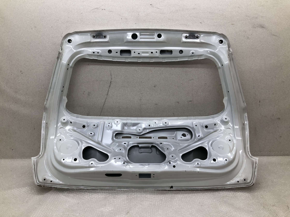 ZVW40W/ZVW41W プリウスα 純正 リアゲート/バックドア 外装、エアロ