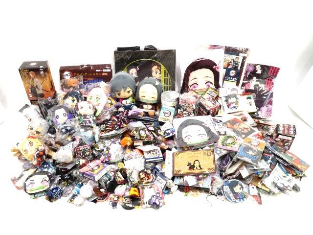 【正規品，格安】064 鬼滅の刃 ぬいぐるみ/グッズなど 詰め合わせセット まとめ ジャンク(コミック、アニメグッズ)｜売買されたオークション情報、yahooの商品情報をアーカイブ公開 - オークファン その他