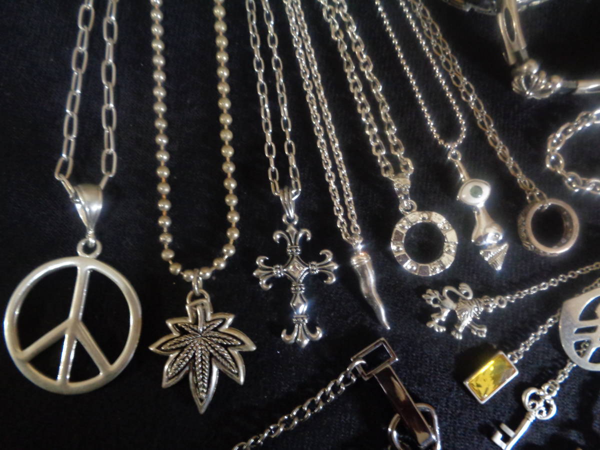 100円 Bico Guess含む メンズアクセサリー シルバーカラー ネックレス ブレスレット ウォレットチェーン まとめて16点セット T 77 その他 売買されたオークション情報 Yahooの商品情報をアーカイブ公開 オークファン Aucfan Com