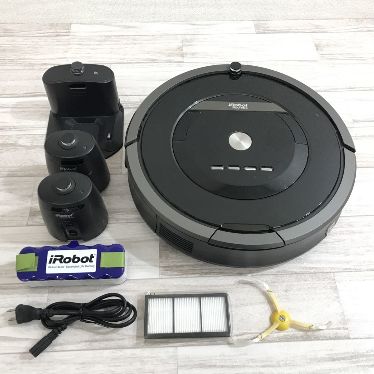 定番人気，低価 ジャンク iRobot/アイロボット Roomba ルンバ 880 本体 