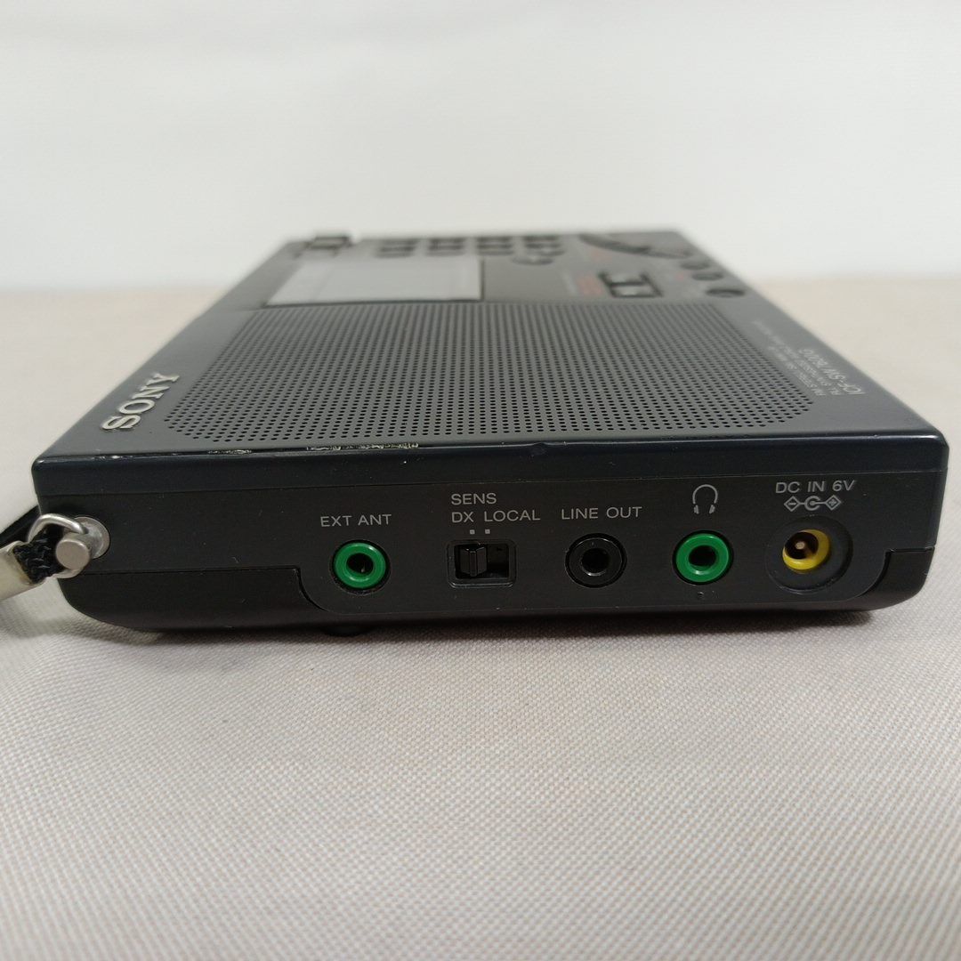 オーディオ機器 ラジオ ワールドバンドライオ SONY CF-SW7600G - 本体