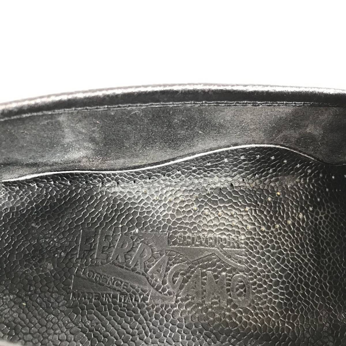 フェラガモ】本物 Ferragamo 靴 25.5cm 黒 ヴァラ金具 ローファー 