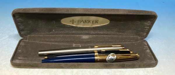 PARKER パーカー 万年筆2本とボールペン1本 ケース入3本セット[D]○75