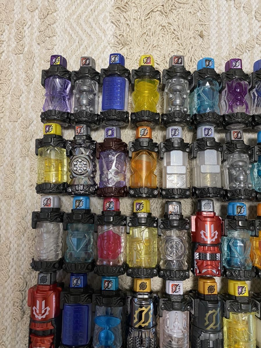 仮面ライダービルド 仮面ライダービルドフルボトル 大量 フルボトル  