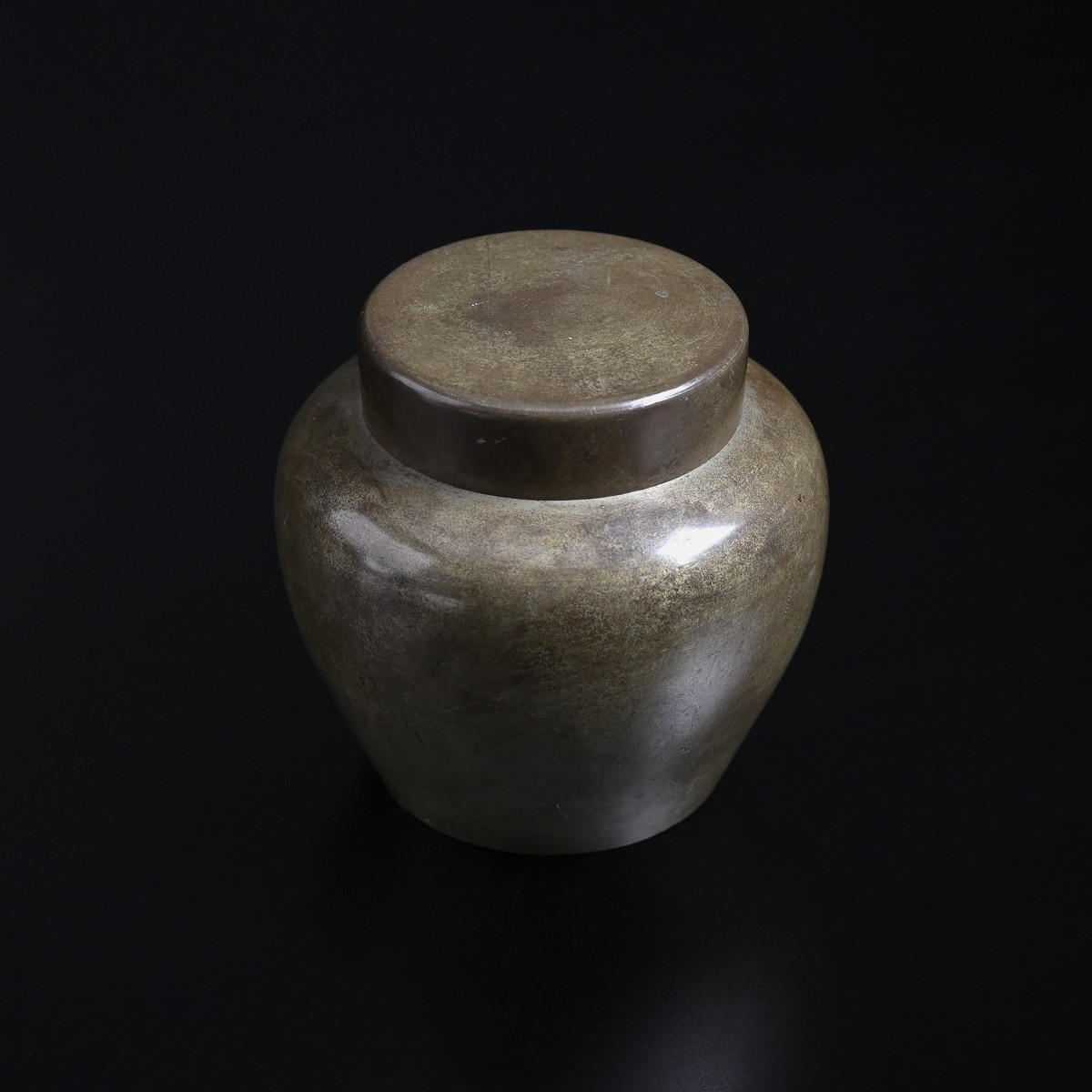 秦蔵六 緑和堂 初代 『純錫圓式茶壷』 買取価格相場