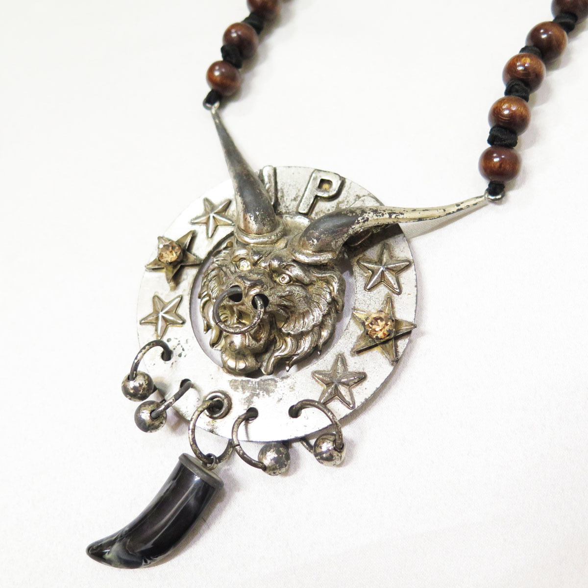Jean Paul GAULTIER Bull Head Damon Big Top Wood Necklace Vintage 