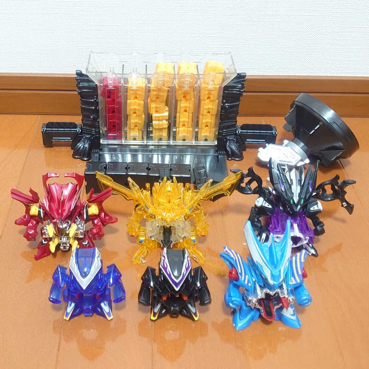 驚きの破格値，定番 B-Daman クロスファイトビーダマン 本体 ブレイクボンバー プロト01 プラモデル フィギュア 対戦セット ジャンク セット まとめ tnp-21x869(キャラクター)｜売買されたオークション情報、yahooの商 その他