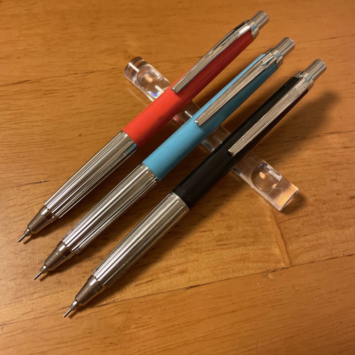 新品 廃盤 三菱 ユニ uni ダブルノック式 シャーペン 0.5mm 3色セット 