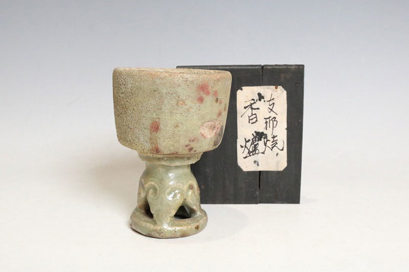 中国美術 青釉四足爐 唐物青磁香炉 支那香炉 木箱附（R215） 中国美術