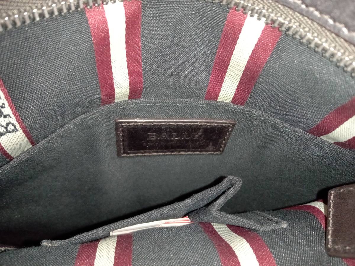 BALLY バリー レザー ショルダーバッグ クロスボディ 斜め掛け
