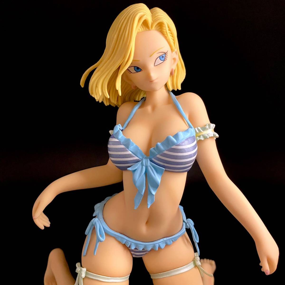 ドラゴンボール 人造人間18号 フィギュア 水着 ビキニ キャストオフ