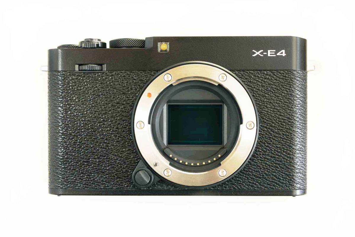 ☆フジフィルム FUJIFILM X-E4 ブラック ボディ ショット数143☆新同美 