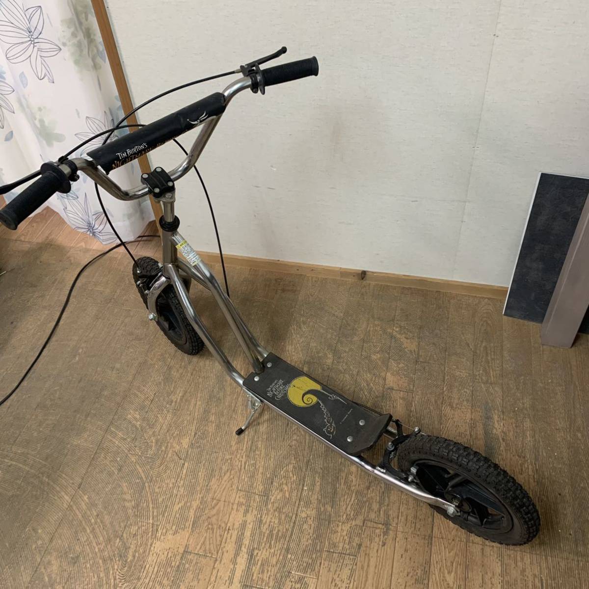管2072 Tim Burtons キックボード キックスクーター _3