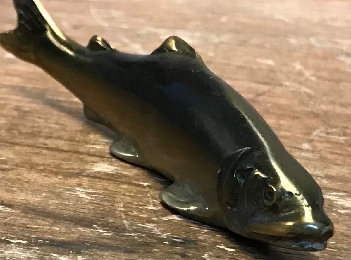 □送料無料□ 鮎 あゆ 置物 魚 川魚 ペーパーウエイト 文鎮 書道具 