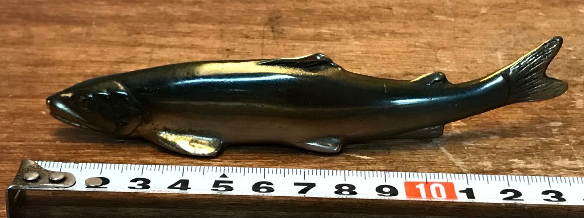 □送料無料□ 鮎 あゆ 置物 魚 川魚 ペーパーウエイト 文鎮 書道具 