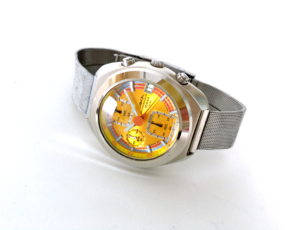 AKA V657-6030 Seiko ALBA Quartz Chronograph Alba Watch in SEIKO 