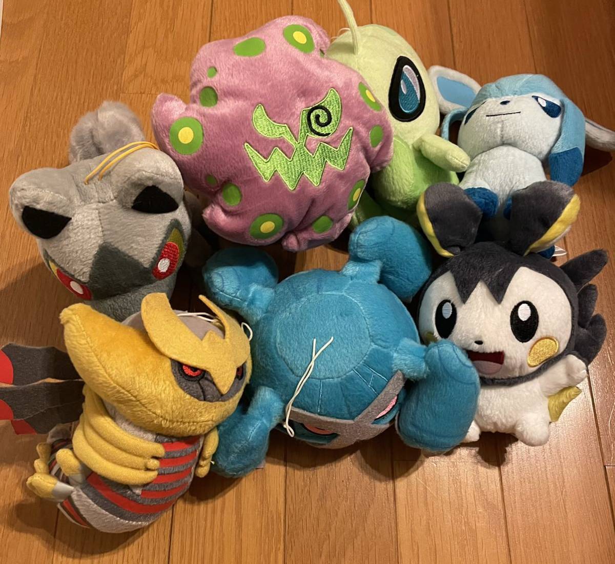 ポケットモンスター ポケモン コロッとまんまるぬいぐるみ いろいろ