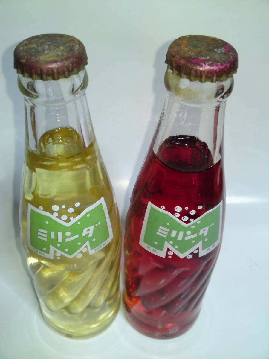 昭和レトロ ミリンダ 幻の ストロベリー 瓶 中身入り 二本セット(ペプシコーラ)|売買されたオークション情報、yahooの商品情報を ...