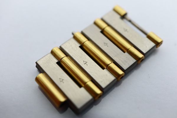 【純正】OMEGA オメガ コマ 3コマ セット 16mm 腕時計 美品◇純正◇OMEGA オメガ 駒 3コマ 18mm コンステ メンズ パーツ
