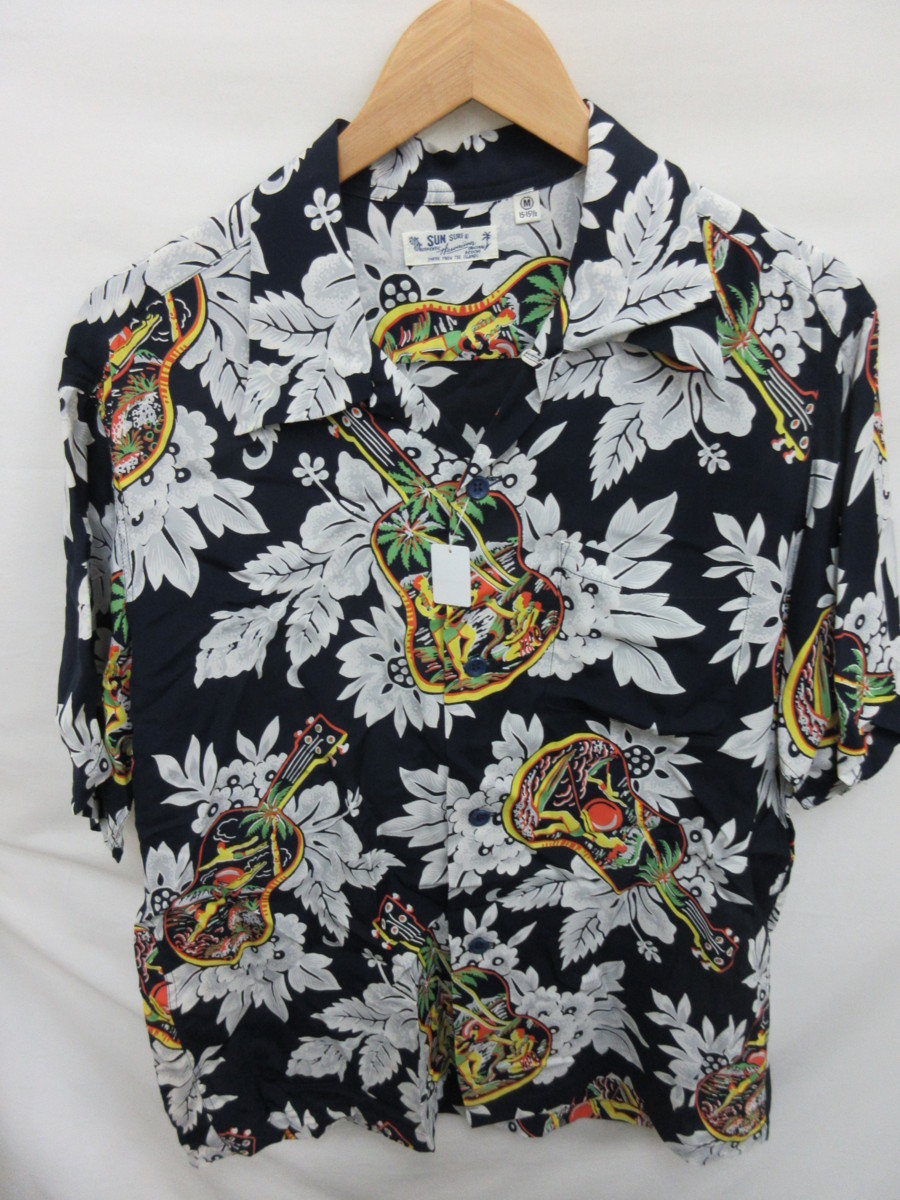 新品 サンサーフ アロハシャツ UKULELE MELODY 長袖 ネイビー M