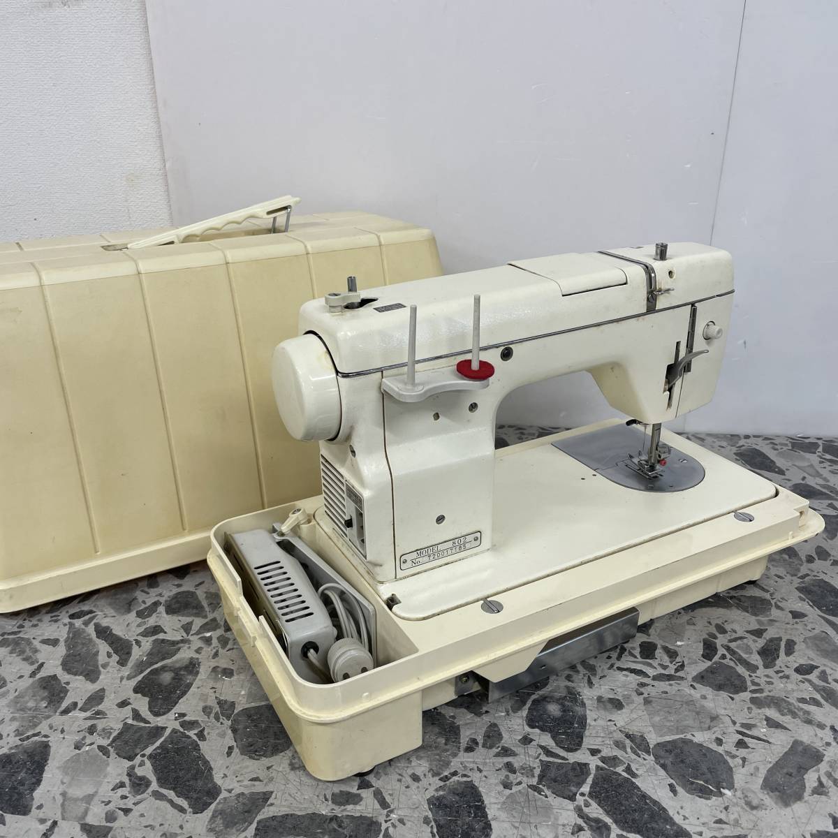 【定番，大得価】 JANOME ジャノメ MODEL 802 ミシン ジャンク品 品 現状品 保管品(ジャノメ)｜売買されたオークション情報、yahooの商品情報をアーカイブ公開 - オークファン ジャノメ