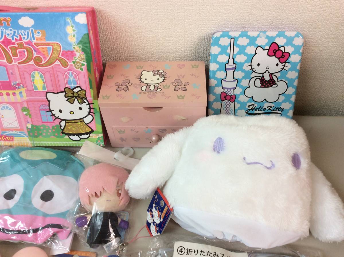 サンリオ Sanrio グッズ コレクション ハローキティ KITTY ポムポム