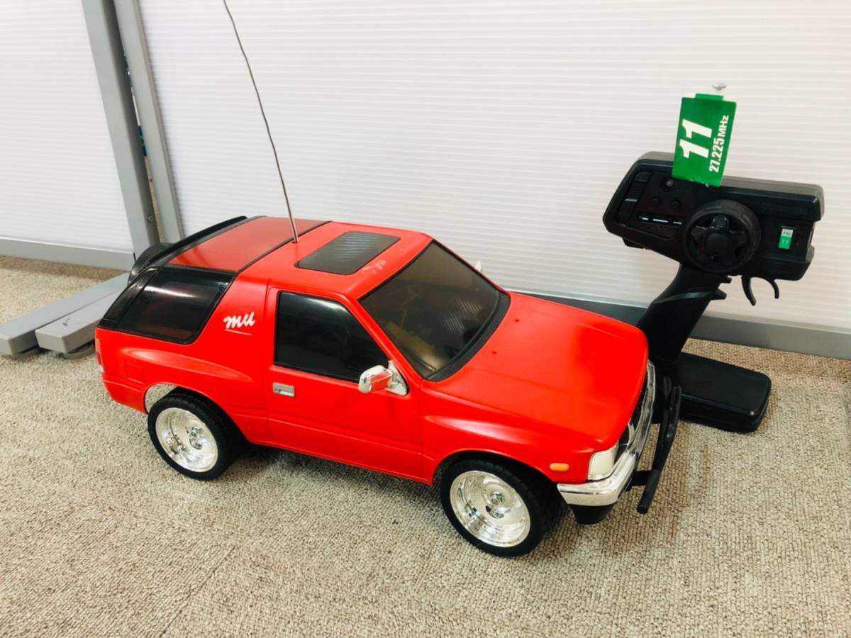 M*a様 TAMIYA 1/10 ISUZU mu ラジコン 一部組み立て済みジ M*a様