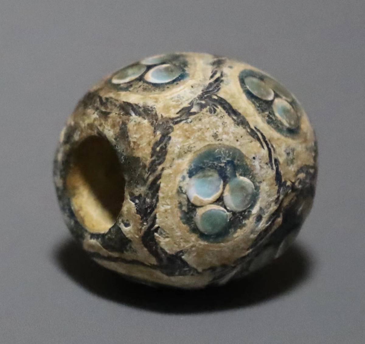 中国美術 中国琉璃 戦国とんぼ玉 古代ガラス 蜻蛉玉 蜻蛉玉 中国 希少 重ね