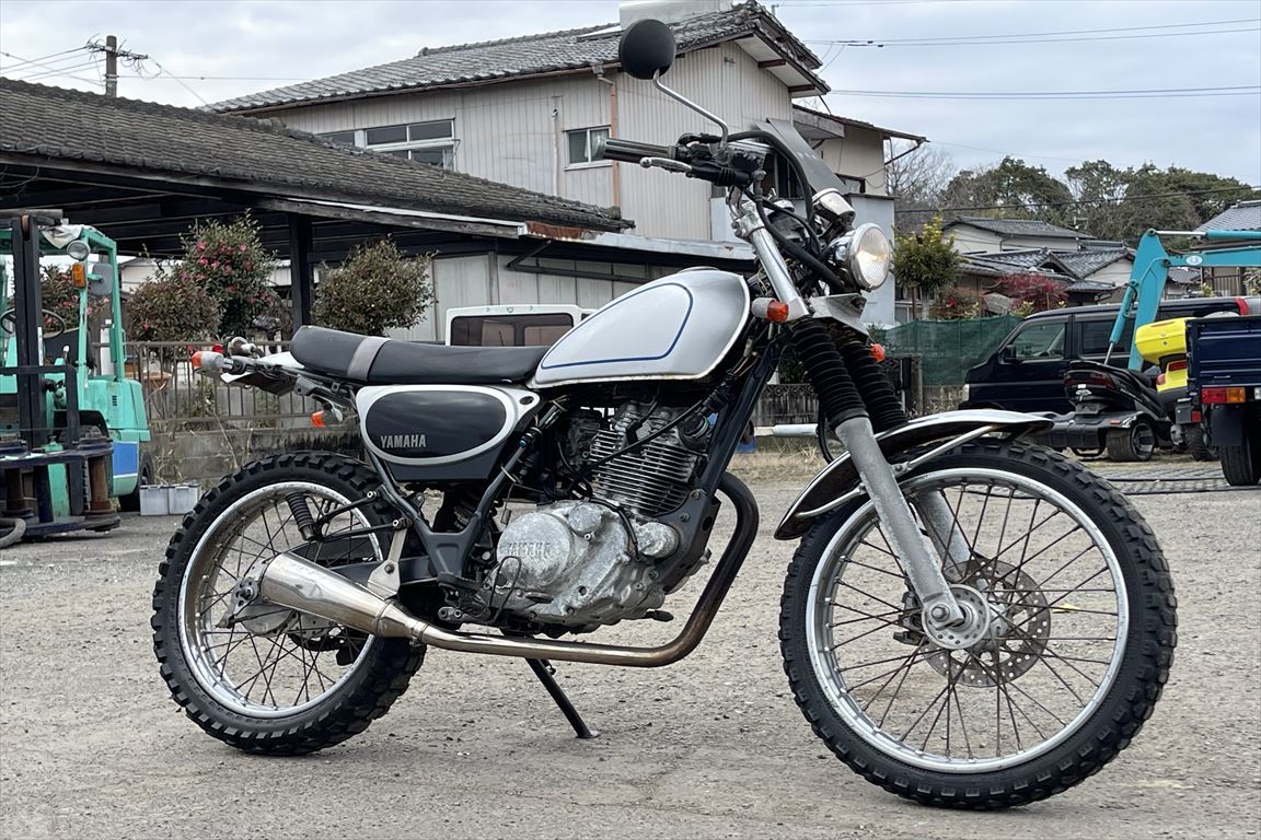 ブロンコ 売り切り！☆始動動画有☆実動車！5BT！カスタム！キャブ車！スパトラマフラー！レストアベース！部品取り！全国配送！福岡佐賀