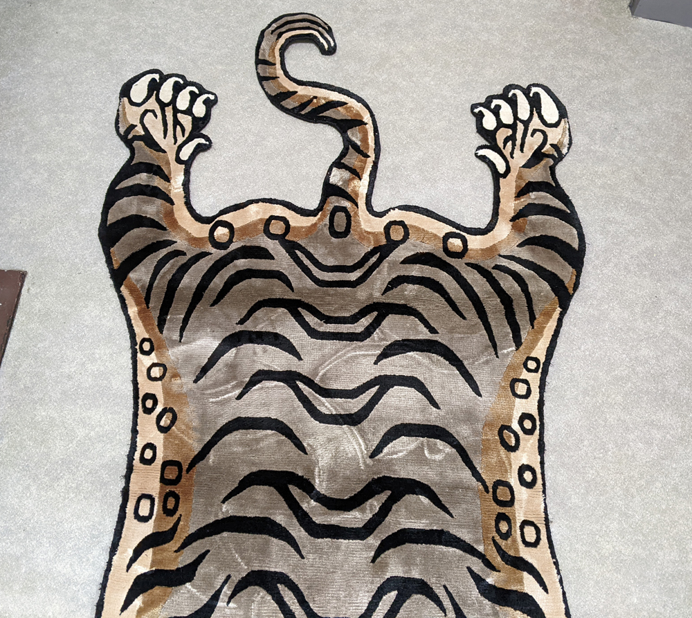 SALE 『本物』 シルクチベタンタイガーLサイズ約145cm 35