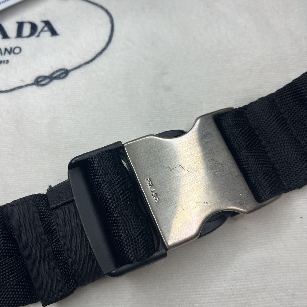 新品同様 】□ 1円 □ 美品 PRADA プラダ 三角プレート ナイロン ミニ 