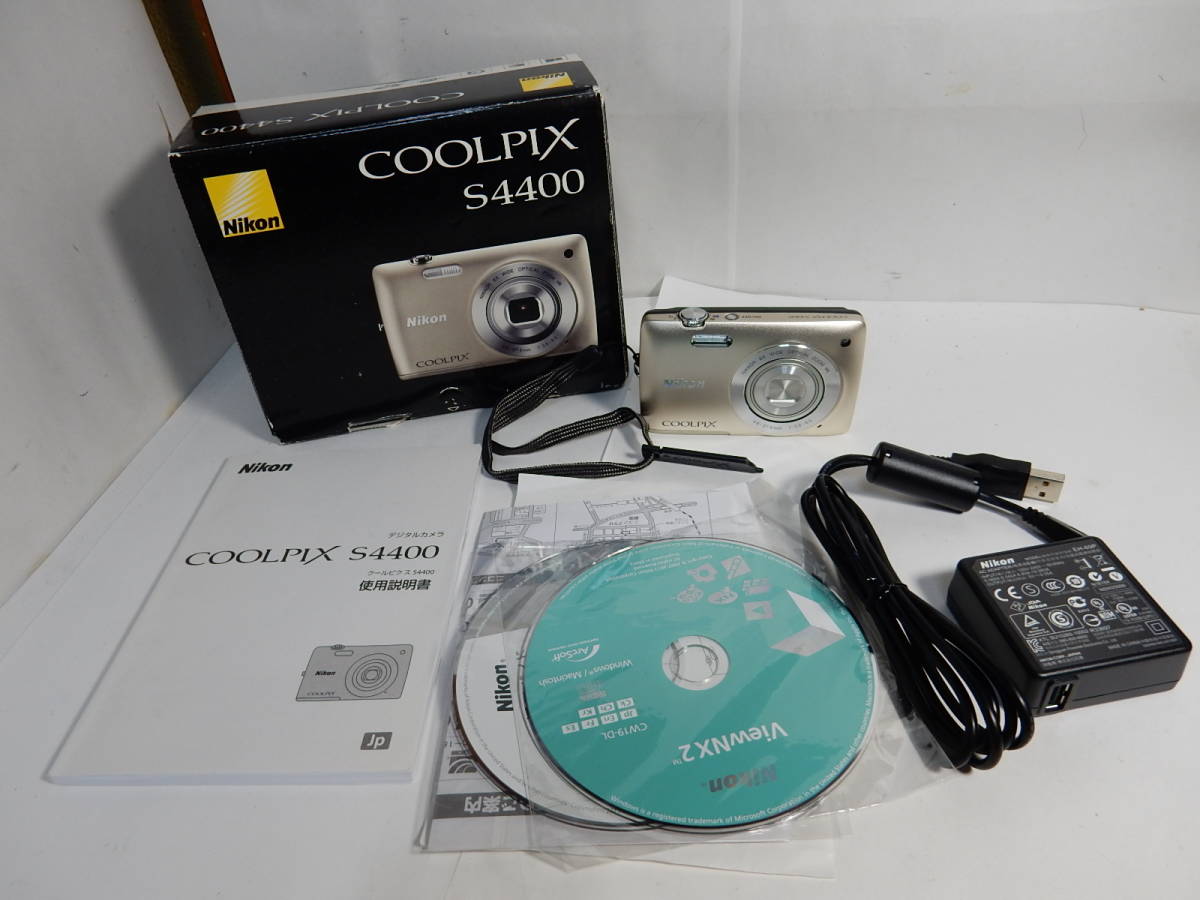 Nikon COOLPIX | S4400』シルバ 2005万画素 広角26mm 光学6倍 ニコン 