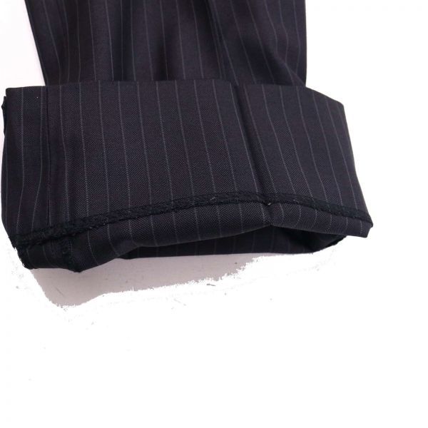 tailor azabu 麻布テーラー &frasl; オーダースーツ | Piana Loro イタリア FOUR 麻布テーラー『ロロピアーナ 新品サンプル16.6万円 繊研新聞 麻布テーラーが提案する、唯一無⼆の生地体験 ロロピアーナ生地 46A