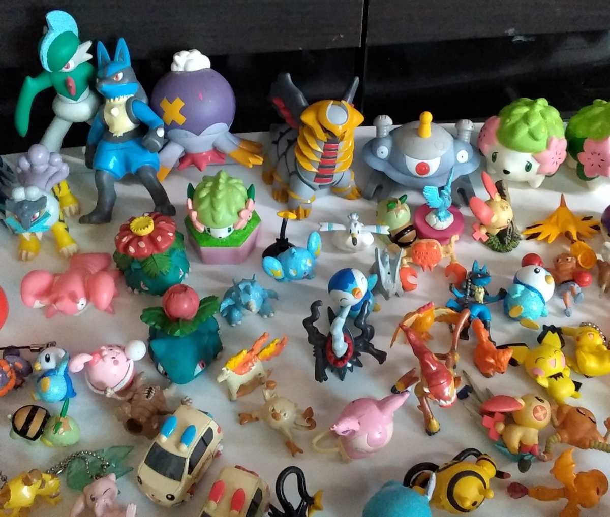 卸・仕入れサイト ポケモンフィギュア 初期～ 指人形 おまけ カプセル 