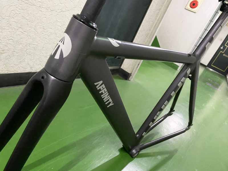 AFFINITY CYCLES KISSENA 2021フレーム Sサイズ